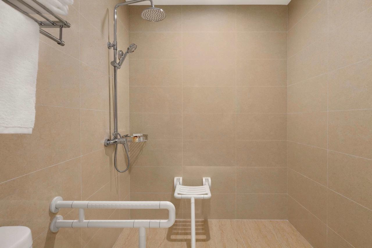Ramada Shanghai Minhang المظهر الخارجي الصورة